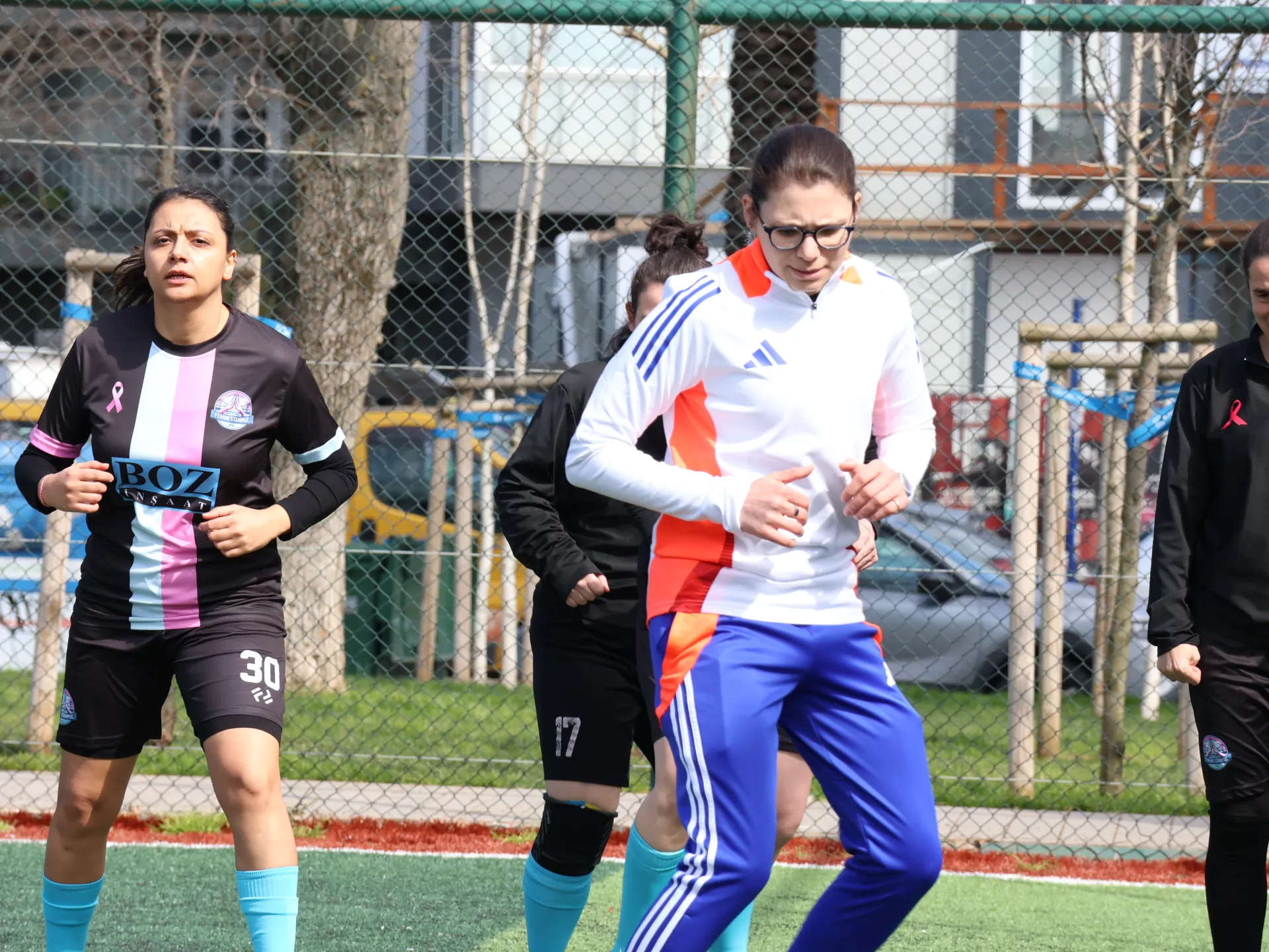 Antrenörümüz : Meltem Dinç