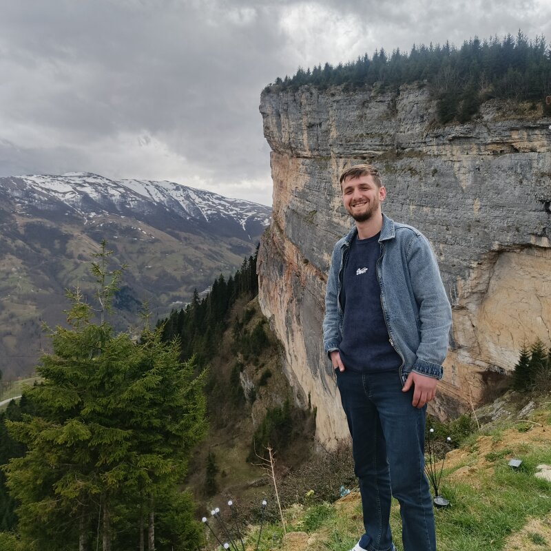 oguzhan bekar
